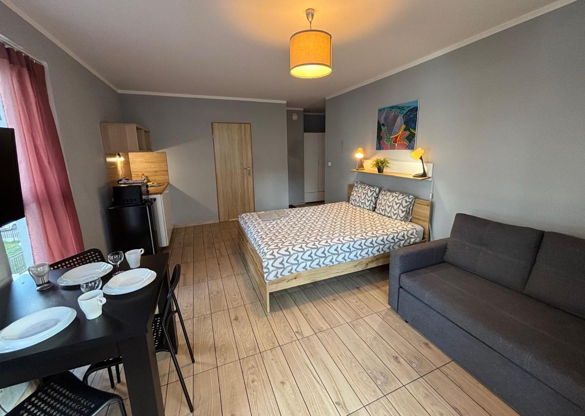 Holdek Apartamenty Pulaskiego Катовице Экстерьер фото